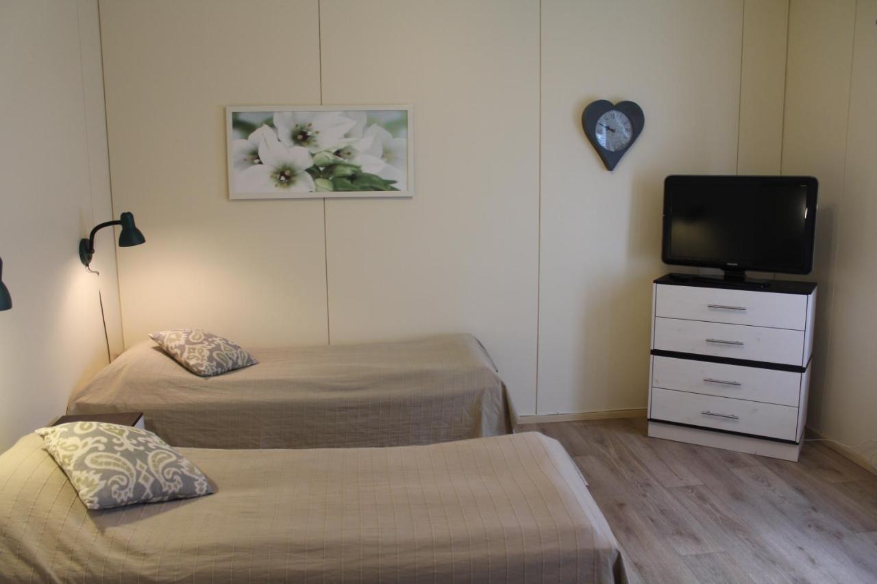 Labbnaes Semesterhem, Radhuset Кемионсаари Екстериор снимка